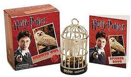 [9780762479832] HARRY POTTER HEDWIG OWL FIGURINE WITH SOUND KIT